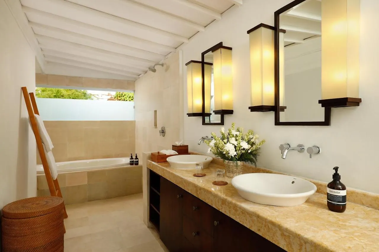 Villa Swarna By Nakula Seminyak
